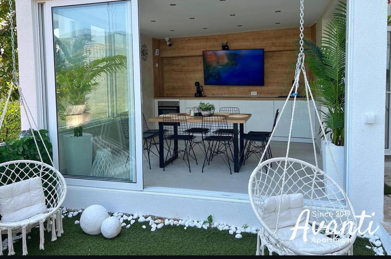 Apartmani Avanti Becici מראה חיצוני תמונה