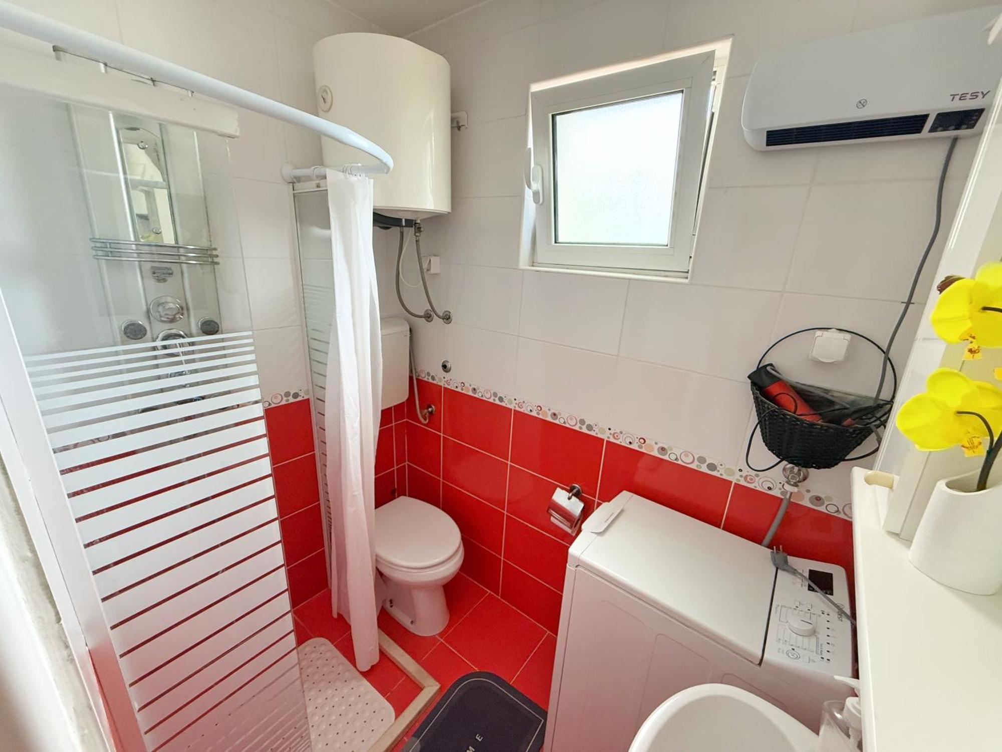Apartmani Avanti Becici מראה חיצוני תמונה